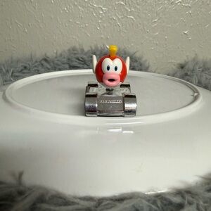 Hot Wheels Mario Kart Series 3 Cheep-Cheep 2/18 Diecast Car
